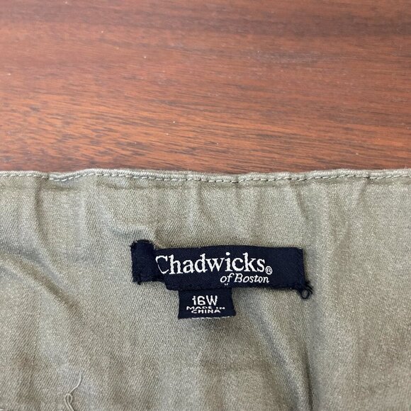 Chadwick's of Boston Sage Green Shorts 16W - Picture 3 of 4